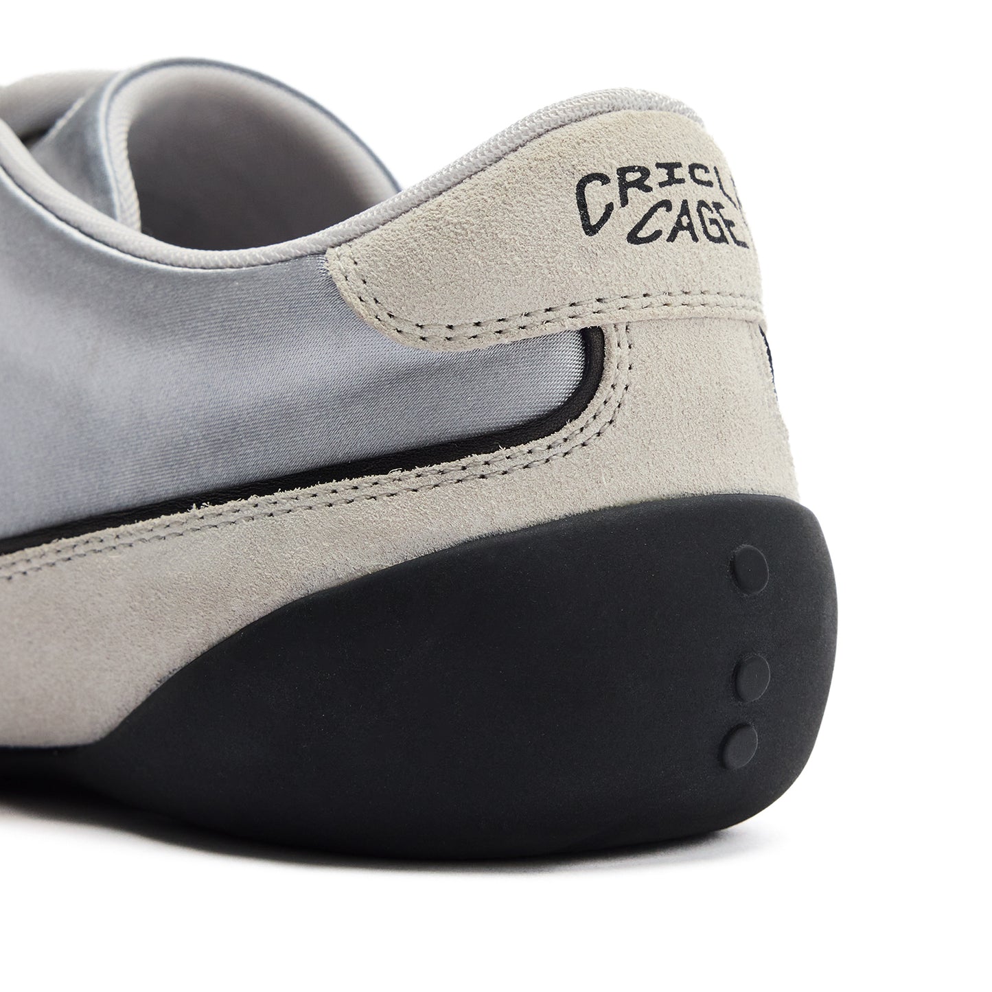 CRICLE CAGE FLEXOR COURT LOW (SATIN SLIVER)